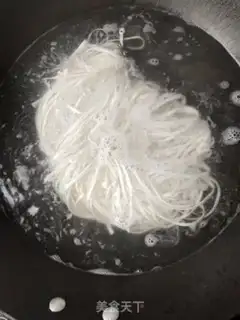 Make Peanut butter noodles step 1