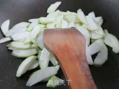 Make ♪ Eggs dry and hot ♪ step 4