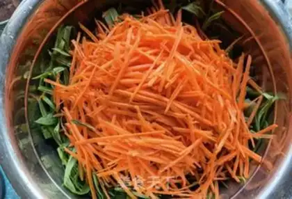 Make Noodles and carrots step 3