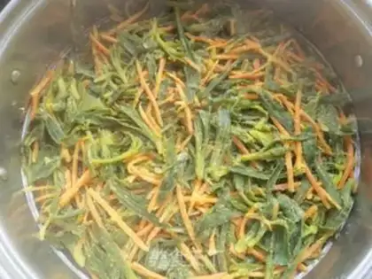 Make Noodles and carrots step 9