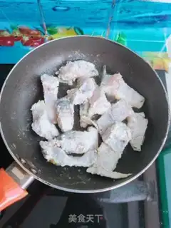 Make Sausage fish step 3