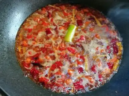 Make Spicy little lobster tail step 4
