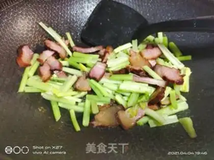 Make Celery gravy step 1