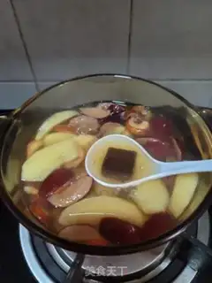 Make Apple Mountain black ginger tea step 3
