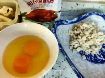Make Meat-dried egg abalone mushroom sauce step 1