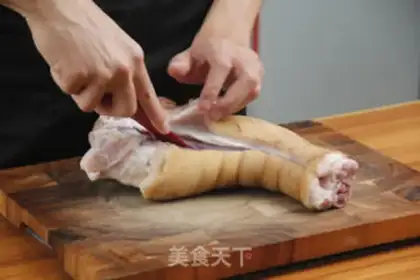 Make White-cut pig
