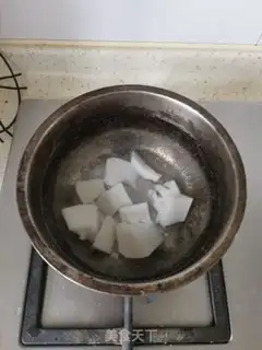 Make Yellow chicken step 2