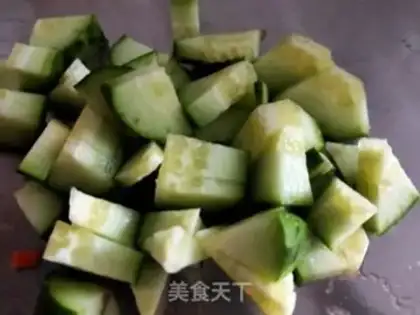 Make Tomato carrot cucumber juice step 3