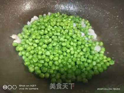 Make Shrimp and sweet peas step 3
