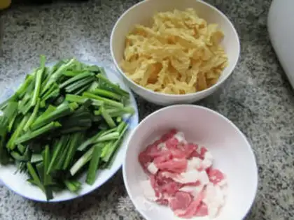 Make The tofu skin of veggies step 0