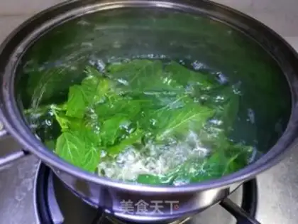 Make Soy leaves tofu soup step 2