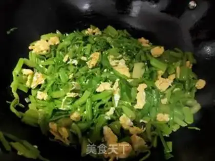 Make Scrambled eggs step 6
