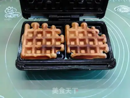 Make Taffy pasta waffles step 8