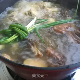 Make Chicken soup from the sheep