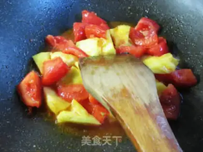 Make Pineapple fried tomatoes step 5
