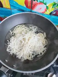 Make Sour soup, fat cow step 4