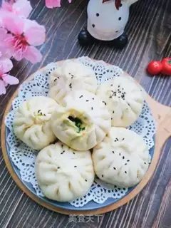 Make Sausage buns step 15