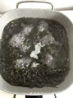 Make The purple omelet step 0