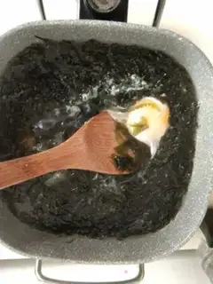 Make The purple omelet step 1