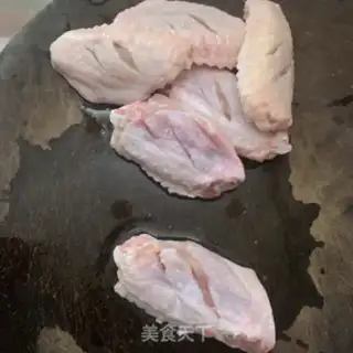 Make ♪ Salted egg yellow wings ♪ step 0