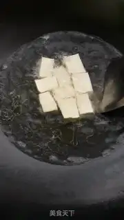 Make Soup with white flowers step 2