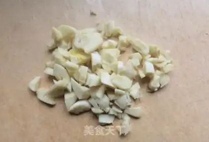 Make Garlic pepper and spinach step 8