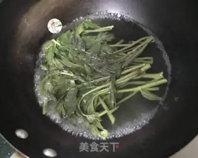 Make Fried eggs step 5