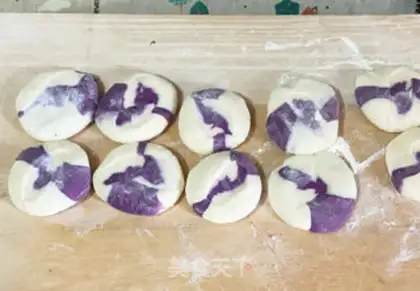Make Double-coloured onion bag step 15