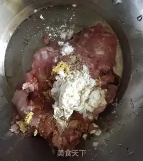 Make Meatball pumpkin step 4