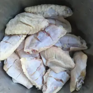 Make Hot chicken wings step 0