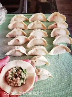 Make Three fresh fish dumplings step 14