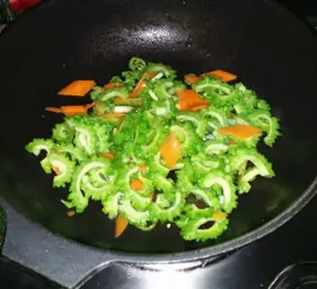 Make Carrot and bitter melon step 8