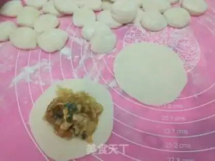 Make Soup egg dumplings step 8