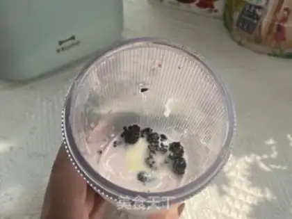 Make Sancho ice cream step 1