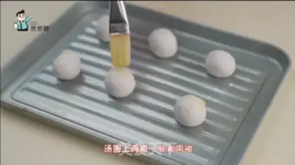 Make Cracker soup and full toast step 1