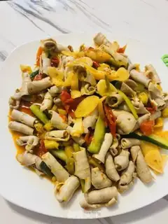 Make Peppers and yellow throats step 7