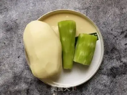 Make Potato chicken leg step 4