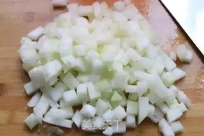 Make Pumpkin bouquet soup step 1