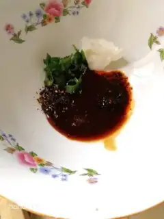 Make Chongqing Xiaoqing family flour step 2