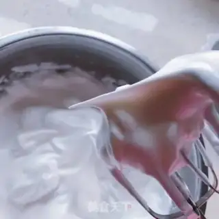 Make A branded cupcake step 13
