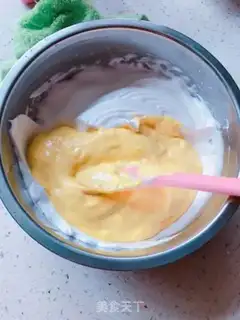 Make A branded cupcake step 16