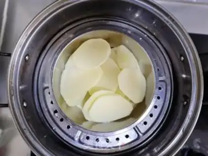 Make EASY KFC MASHED POTATOES step 2