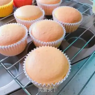 Make A branded cupcake step 23