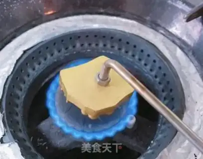Make A branded cupcake step 24