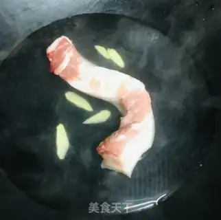 Make Spring fried meat step 7