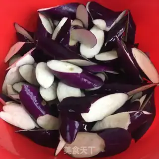 Make Meat and eggplant step 1