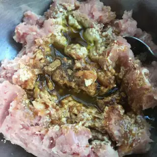 Make Smoky meat buns step 4
