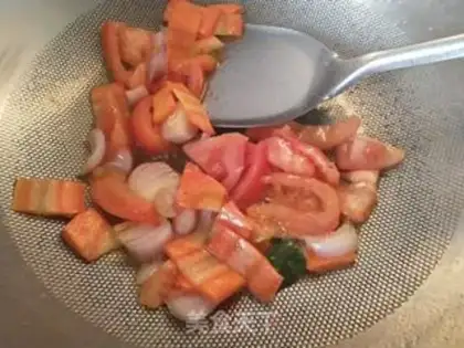 Make Quaffle tomato onions step 2