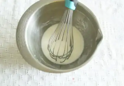 Make Strawberry roll step 1