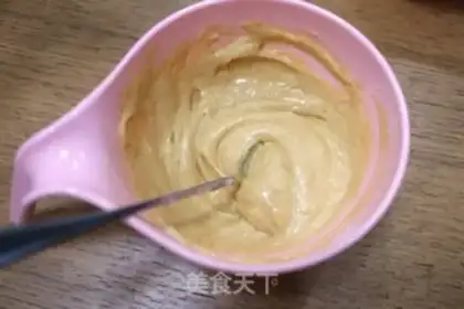 Make Peanut butter kipper cake step 5